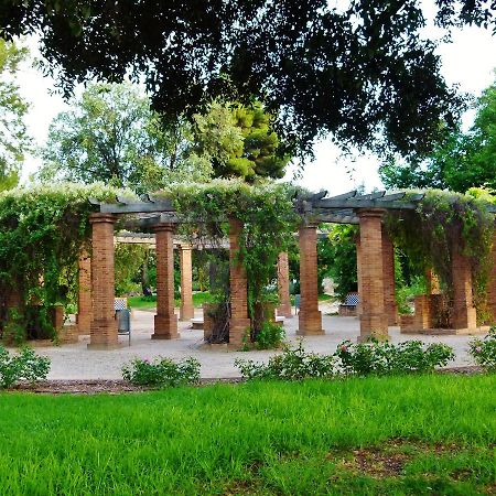 Almiserat Appartamento Valenza Esterno foto